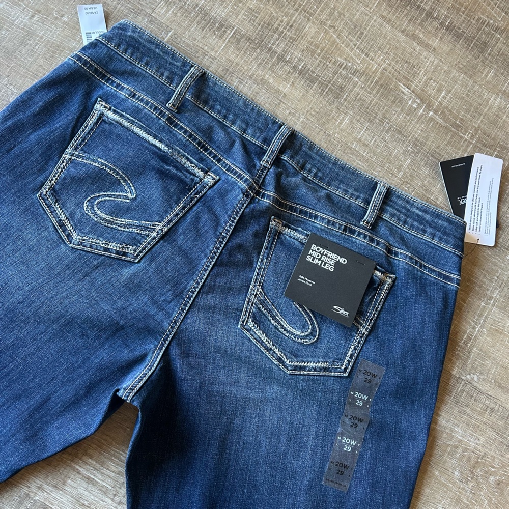 Silver Jeans Boyfriend Mid Rise Slim Leg Size 20 W Length 29.5 Luxe Stretch NEW - Picture 8 of 16